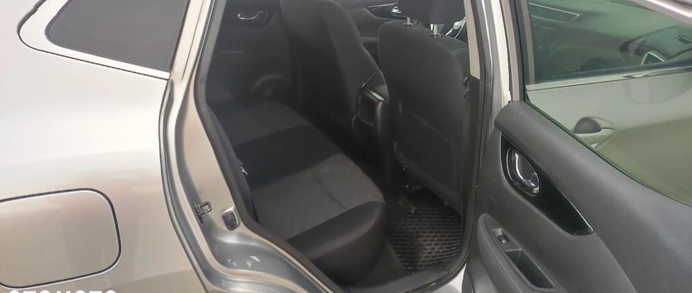 Nissan Qashqai cena 49000 przebieg: 66000, rok produkcji 2014 z Nisko małe 56